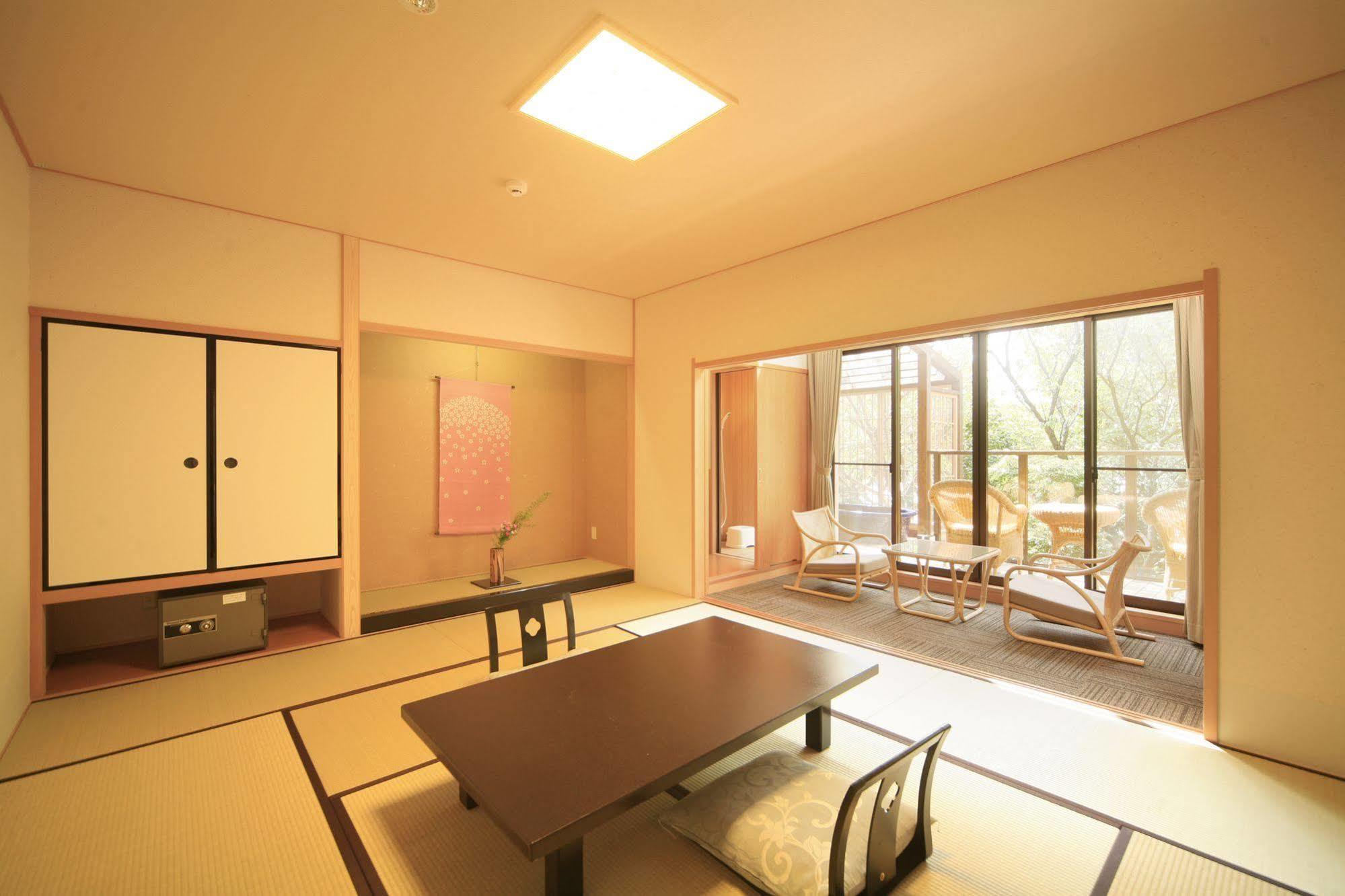 Mikasa Hotel Nara Exterior photo